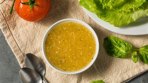 Why Olive Garden S Signature Salad Dressing Isn T Really Italian