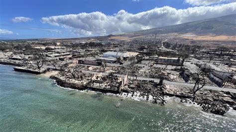 Incendios En Isla De Hawái Suman 93 Muertos