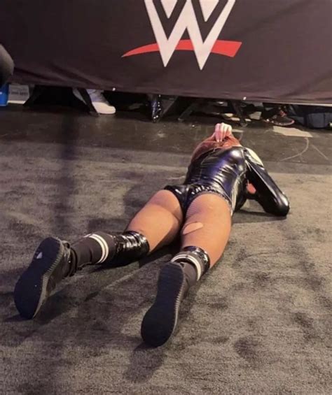 Becky Lynch Nudes WrestleFap NUDE PICS ORG