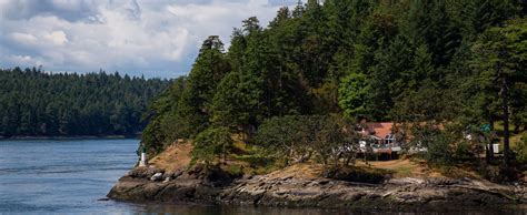 Galiano Island Cabins At The Best Price Cozycozy