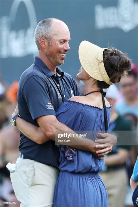 Matt Kuchar Of The United States Celebrates With Wife Sybi On The News Photo Getty Images