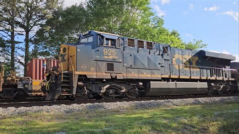 Csx M Headed Northbound In Monroe Nc With Csxt In The Lead