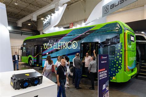 Os ônibus elétricos são a grande atração na exposição da Arena ANTP