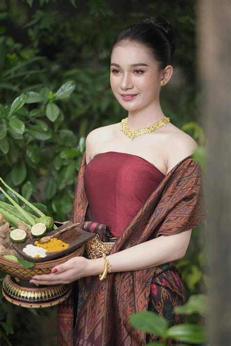 Cambodia Women Of Khmer Kingdom Gorgeous Lady In Her Amazing