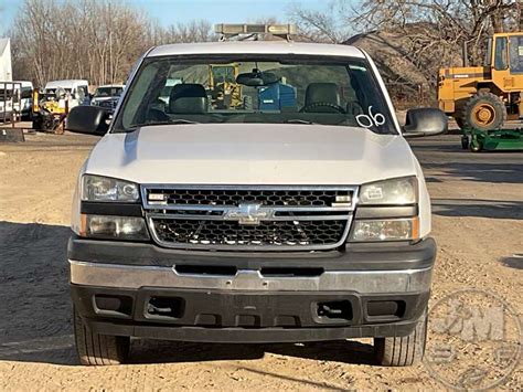 2006 CHEVROLET SILVERADO EXTENDED CAB 4X4 PICKUP VIN: 1GCEK19B66Z264659 ...