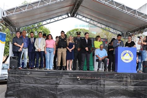 Desfile Cívico marca a comemoração dos 200 anos de Independência