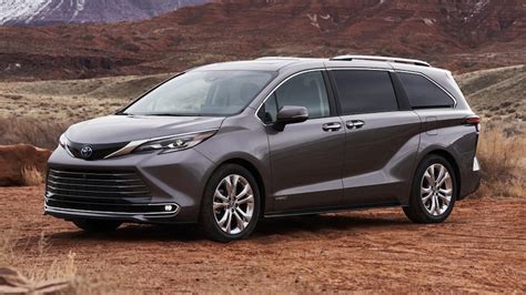 2022 Toyota Sienna Platinum Quick Drive Review: A Minivan With Rear ...