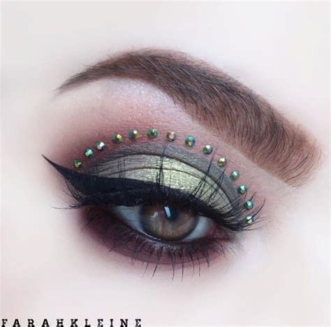 Amazing Eye Makeup panosundaki Pin