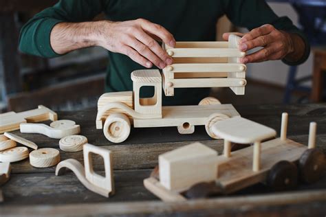 Mastering the Art of DIY Wooden Toys | Saxton Blades