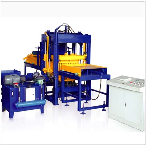 The Equipment That Used For Producing Concrete Brick, Brick Making Machine