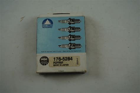 NGK PZFR5F 176 5284 SPARK PLUGS PACK OF 4 NOS Factory OEM Parts