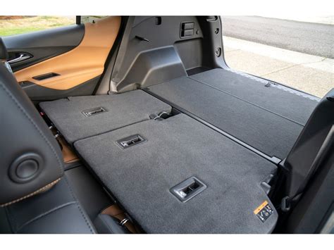 2019 Chevrolet Equinox: 52 Interior Photos | U.S. News