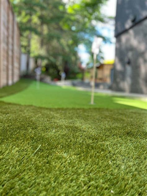 Looking For Fake Turf Installation Oakville | Creative Grass Turf Corp