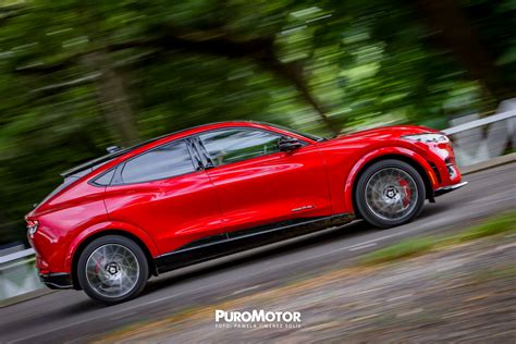 Herencia Deportiva Y Diseño Diferenciado En El Ford Mustang Mach E Gt