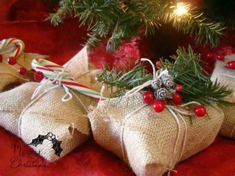 Decoraciones navideñas con listón de yute Dale Detalles