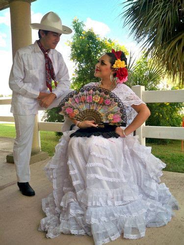 Jarochos dancers from Veracruz México Vestido de veracruz Vestidos