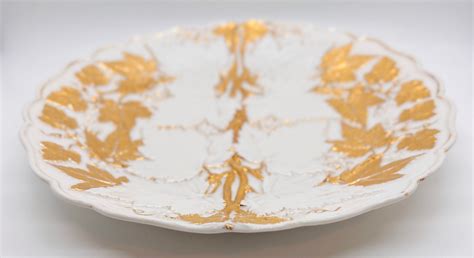 Meissen Porcelain Relief Plate Vine Relief Gold Leaf Meissen Prunk