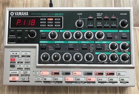 MATRIXSYNTH YAMAHA DX200 FM Desktop Synthesizer Loop Factory