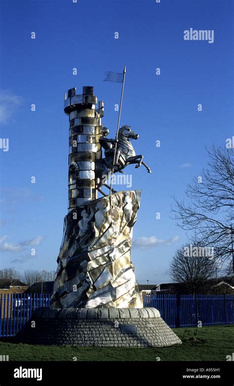 The Knight Of The Vale Sculpture By John Mckenna Castle Vale