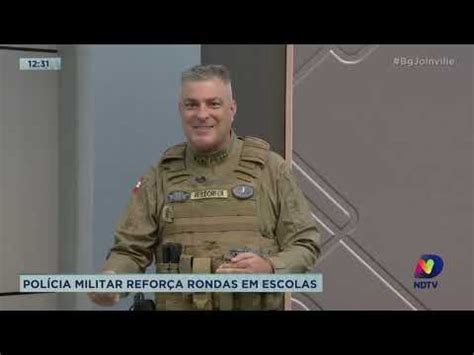 Pol Cia Militar Refor A Rondas Em Escolas