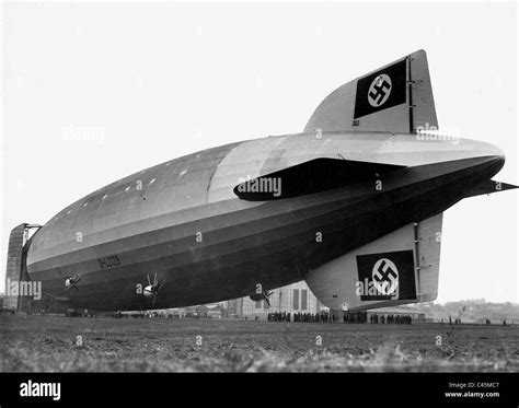 The first flight of the Zeppelin airship 'Hindenburg' (LZ 129), 1936 ...