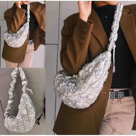 พรอมสงPre order CARLYN Bag รน Cozy Poing Soft Velvet ของแท