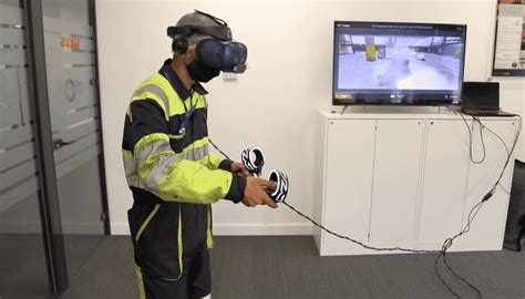 Watch Virtual Reality Brings Safety Training To Life At Apm Terminals