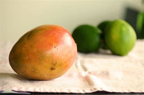 The Best Way To Peel A Mango Food Hacks Daily