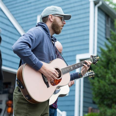 aifzzskroenudfxiyhhltvgtf jvizas   cxffffff  rj