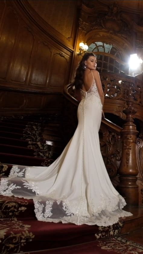 Sexy Crepe Mermaid Wedding Gown With Shaped Illusion Train Moonlight