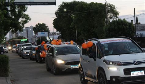 La ACT celebró el cierre de campaña con su icónica caravana Noticias