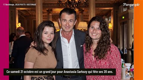 Nicolas Sarkozy Sa Sublime Ni Ce De Ans Anastasia Se D Voile En