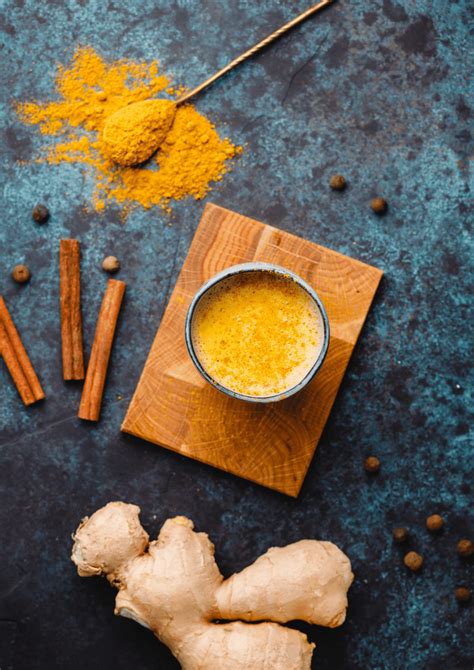 The Best Ginger Turmeric Shot Recipe For Top Health