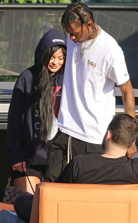 Inside Kylie Jenner And Travis Scotts Relationship After Stormis