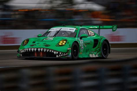 H Du Mans La Livr E T Rex Pour La Porsche De Project Ao