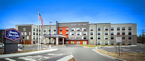 Hampton Inn And Suites North Attleboro Prices And Hotel Reviews Ma