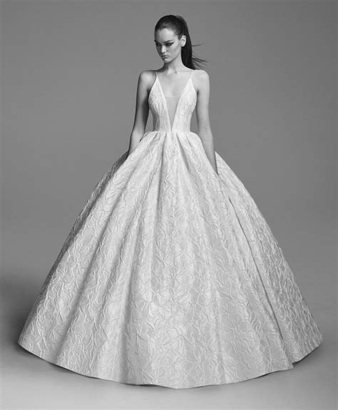 Alex Perry Modern And Glamour Wedding Dresses Glamourous Wedding Dress