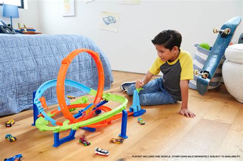 Hot Wheels Loop Cyclone Challenge Track Set Toy Factory