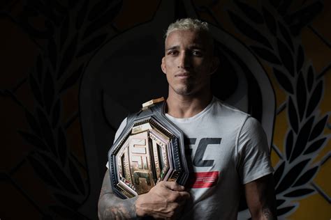 Campeão Do Ufc Charles Do Bronx Entra Para O Onlyfans 15022023