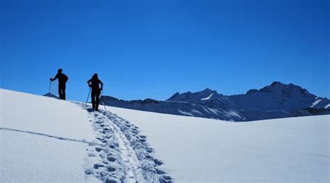 Guided Snowshoe Tours Adventure Outdoors