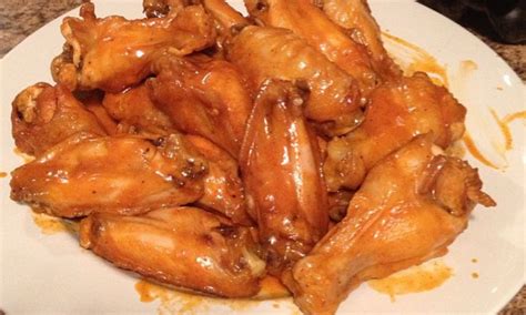 Easy Hooters Spicy Garlic Wing Sauce Recipe 2024