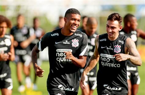 Retorno De Atacantes Corinthians Se Reapresenta Ao Ct Ap S Dois