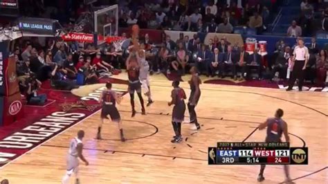 Video: Giannis Antetokounmpo Dunks All Over Stephen Curry - Cavaliers ...