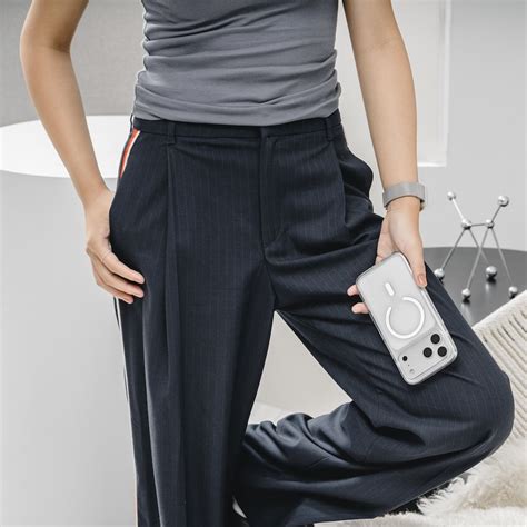 SwitchEasy 魚骨牌 iPhone Nude M 軍規防摔透明殼C型磁圈iPhone Air Pro Pro Max PChome h購物