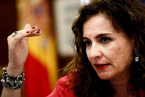 La Ministra De Hacienda Abre La Puerta A Retrasar Los Presupuestos