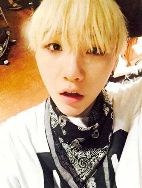 Yoongi With No Makeup Gives Me Life😍😍 Genius Yoongi Amino