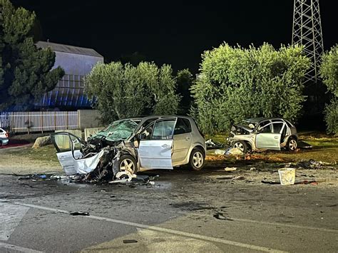 Scontro Frontale Sulla SP 231 Morti 4 Giovani E Altri 2 Feriti