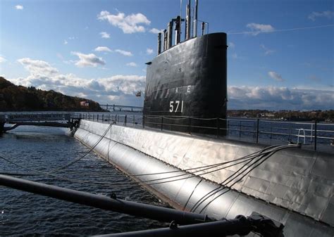 A History Of US Submarines From The Revolution To Today Purcell Register