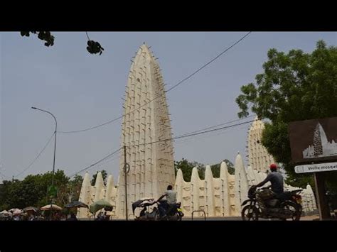 Burkina Faso maintenir le prestige des monuments malgré l insécurité