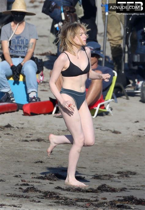 Lucy Boynton Sexy Seen Flaunting Her Hot Bikini Body At The Beach In San Pedro Aznude